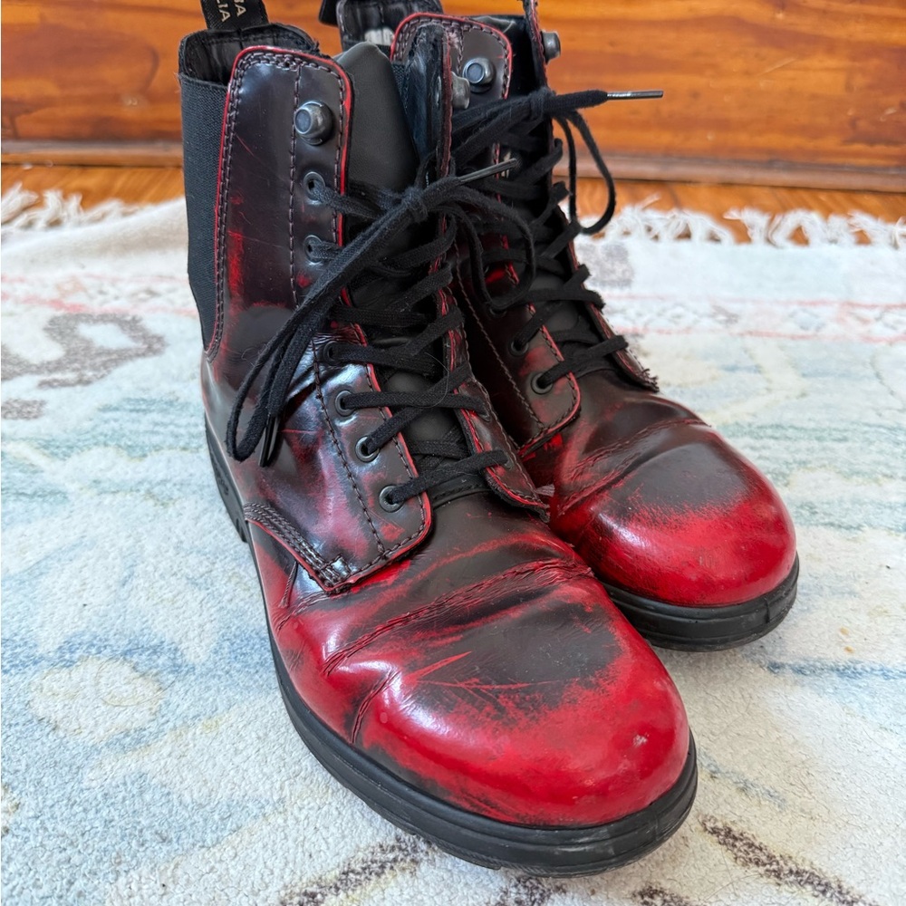 Blundstone Men's Red and Black Lace-Up Leather Boots